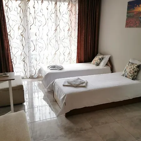 Admiral Plaza Sunrise C13 Apartament