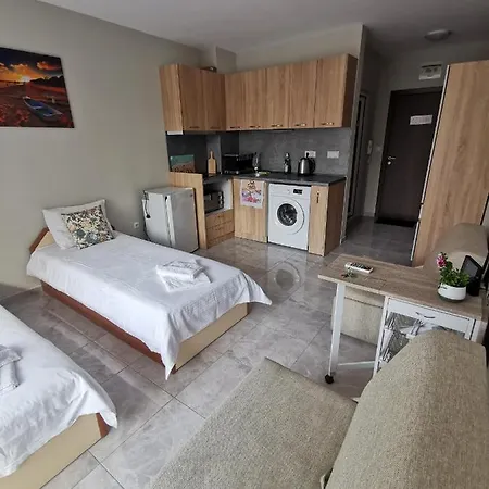 Apartament Admiral Plaza Sunrise C13 *