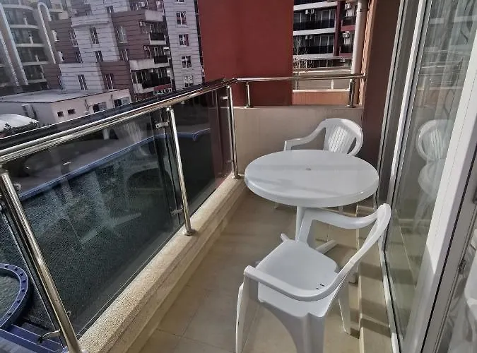 Appartement Admiral Plaza Sunrise C13 *