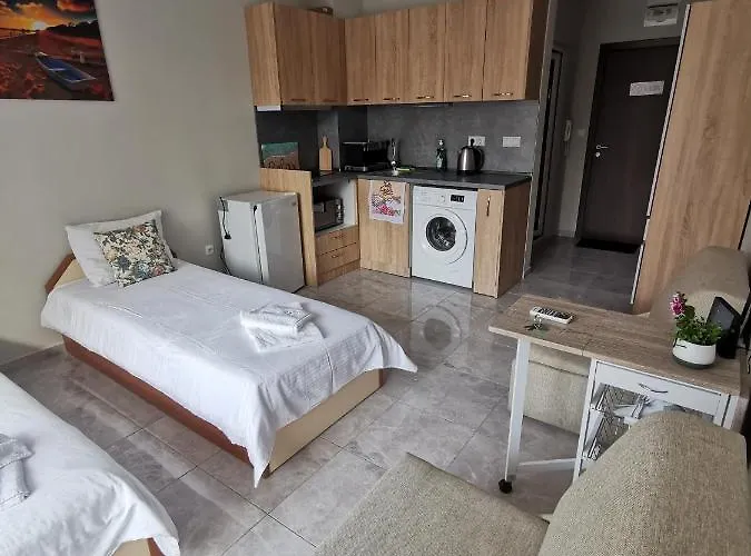 Appartement Admiral Plaza Sunrise C13 *